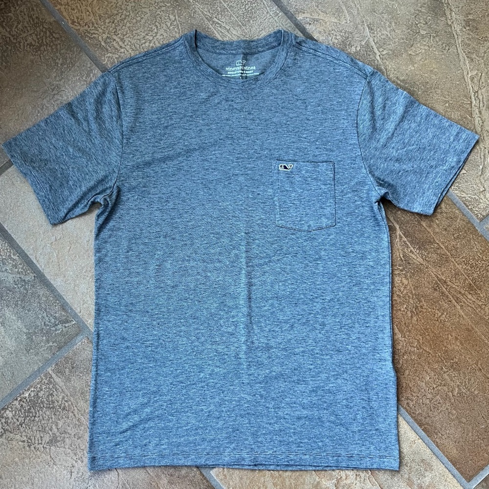 Vineyard Vines Men’s Edgartown Tee Black and White Stripe